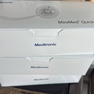 3 sealed boxes New/Sealed MiniMed QuickSet Infusion Sets (10 pieces each box)